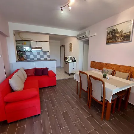 Appartamento Olive House Rab *