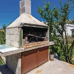 Olive House Rab Apartamento