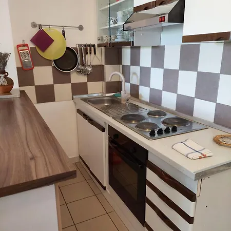 Olive House Rab Apartment