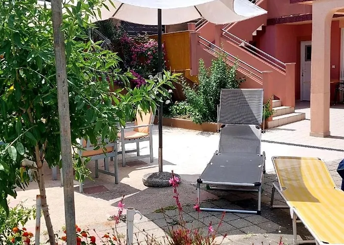 Olive House Rab Apartment *