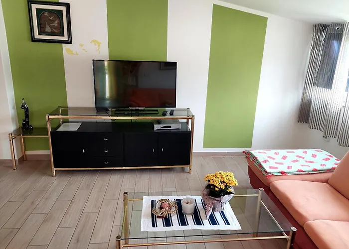 Olive House Rab Lejlighed *