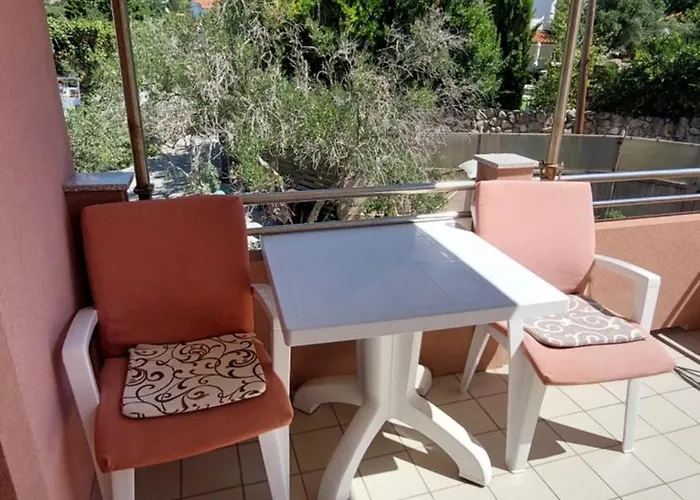 Apartment Olive House Rab Barbat na Rabu