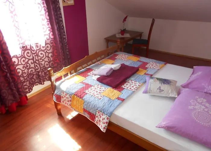 Olive House Rab Apartment *